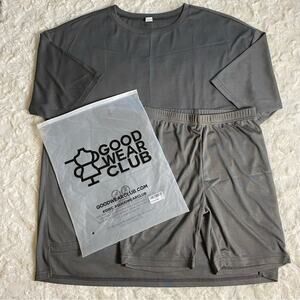 Good Wear Club 2 Piece Bike Short and Oversized Shirt Set Size Medium
